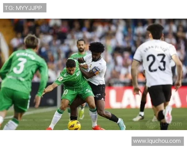 乌尼卡查马拉加主场迎战皇家贝蒂斯争夺西甲宝贵积分 乌尼卡查马拉加主场迎战皇家贝蒂斯争夺西甲宝贵积分