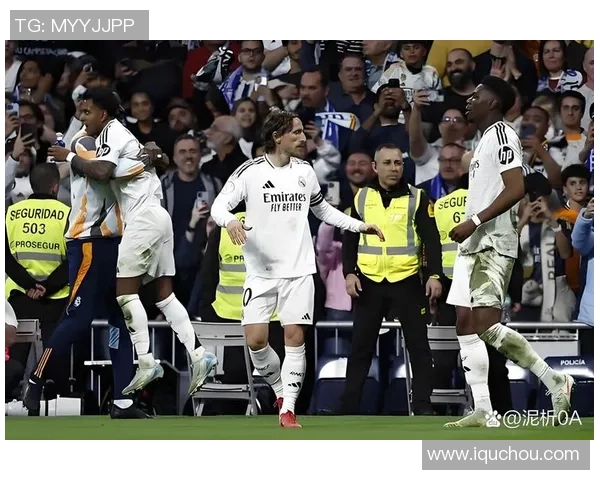 国王杯半决赛次回合皇马与巴萨的精彩对决与战术分析心得分享